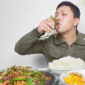 娱乐吃瓜仔er,吃瓜仔er带你探秘明星幕后故事